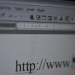 Proteção de Dados na Saúde: Como a LGPD mudou a relação com pacientes e por que empresas precisam ir além da lei